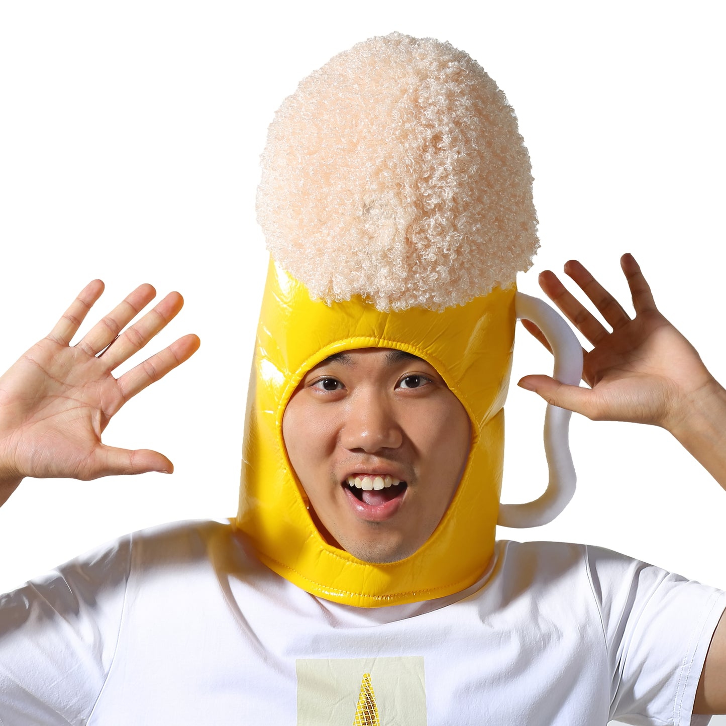 〔吉祥寺良品〕乾杯だ!ビールの被り物を被ってビールを飲もう!