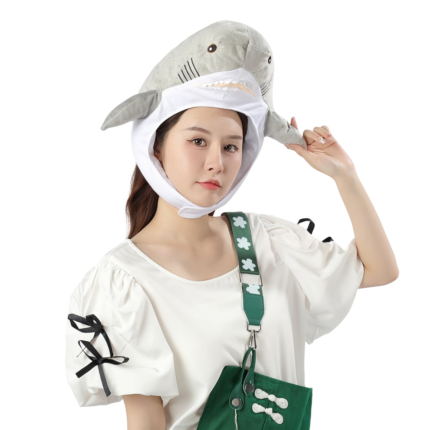 〔吉祥寺良品〕被るだけで注目度MAX!シャークかぶりもの登場!