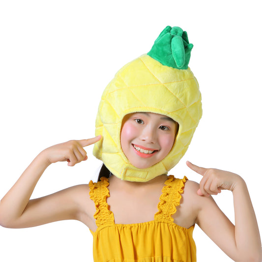 [Kichijoji Ryohin] A pool full of pineapples, and pineapple headgear!