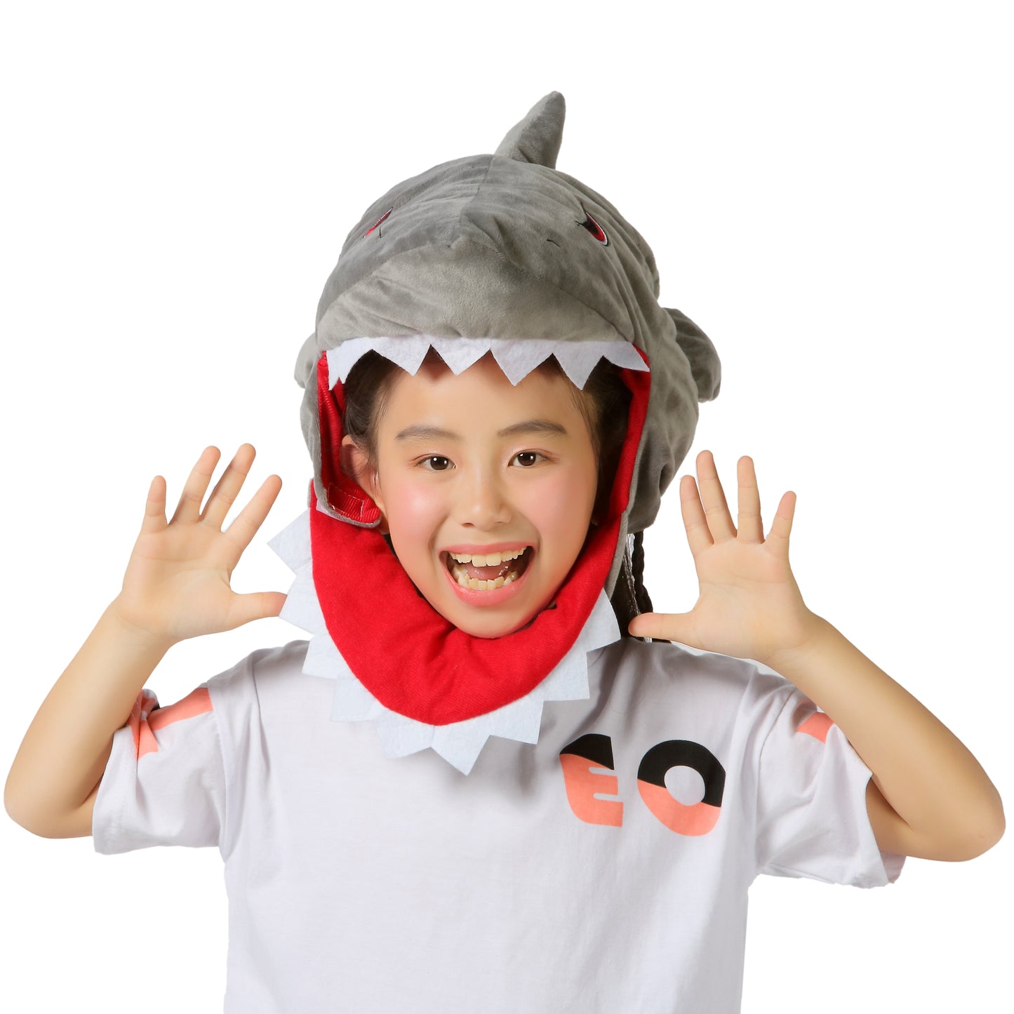 [Kichijoji Ryohin] Shark! He's wearing a shark! It looks like he's being bitten from the head!